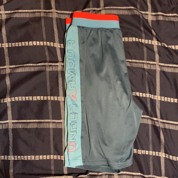 Blue under armor shorts. - Picture 3 of 3